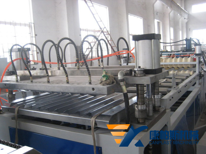 PP,PVC sheet production line